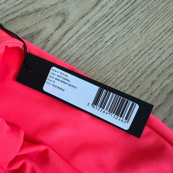 NWT TA3 wrap cover up skirt - Picture 5 of 6